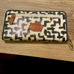 Fossil wallet